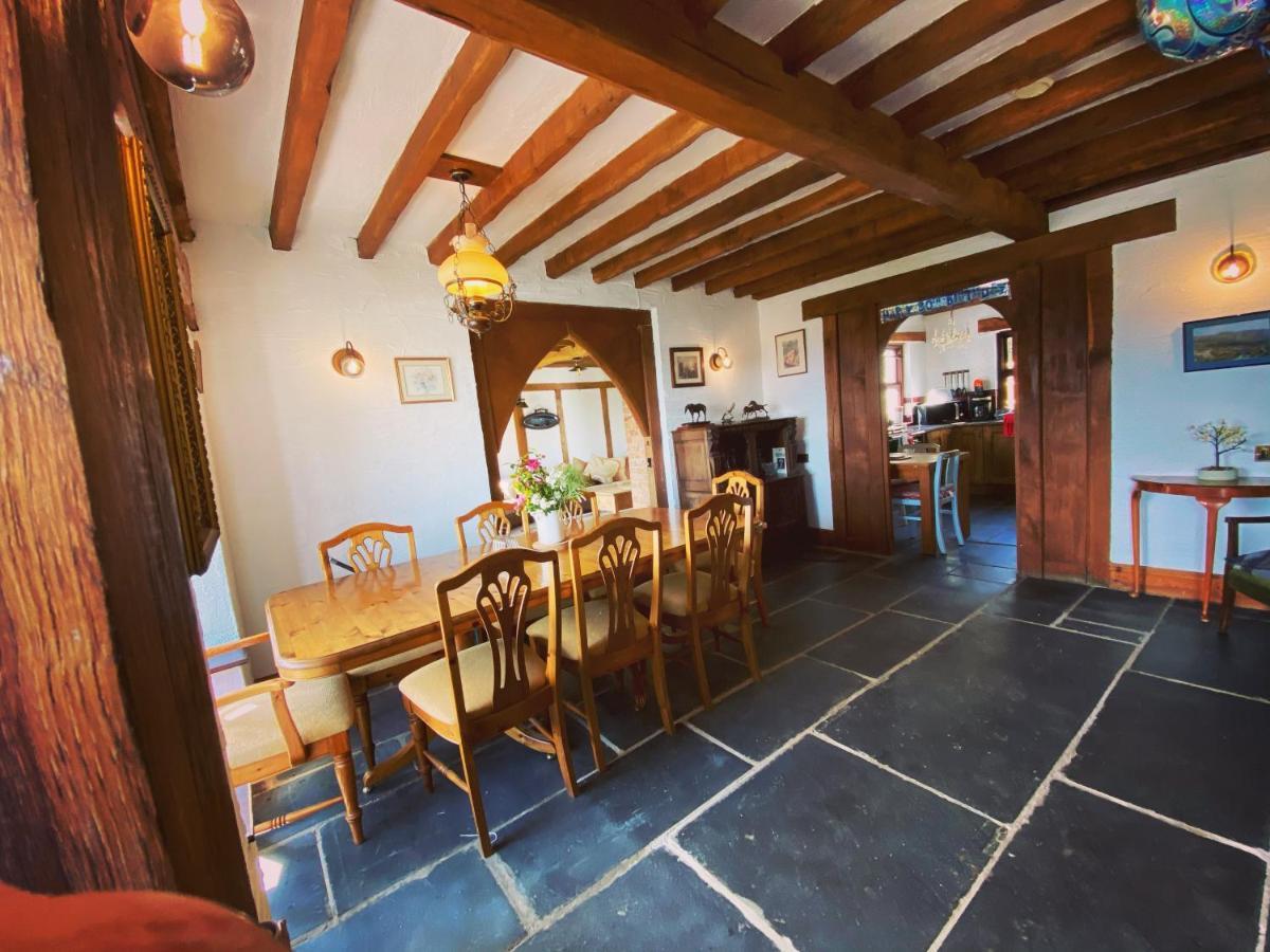 바머스 Beautiful Secluded Farmhouse With Hot Tub 빌라 외부 사진