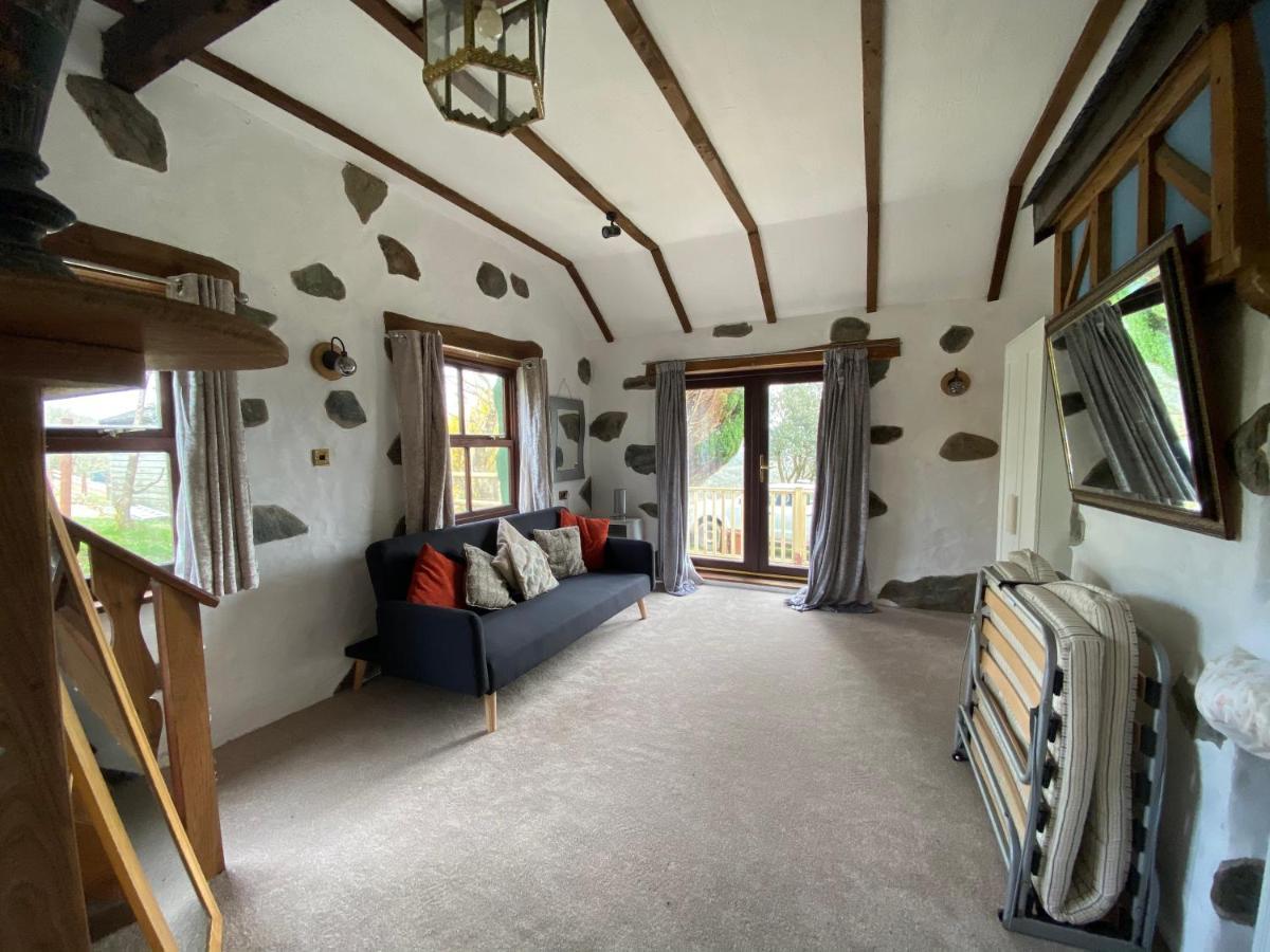 바머스 Beautiful Secluded Farmhouse With Hot Tub 빌라 외부 사진