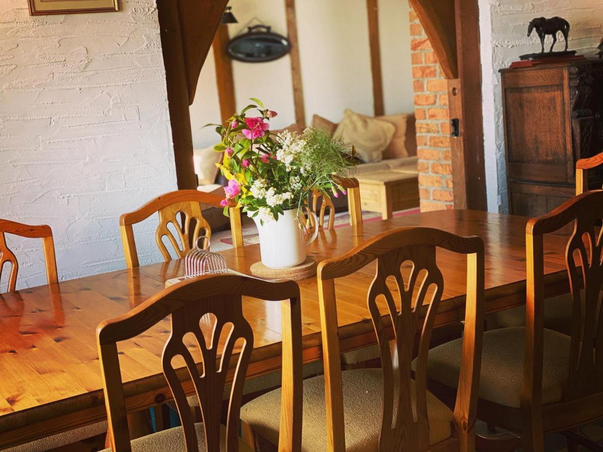 바머스 Beautiful Secluded Farmhouse With Hot Tub 빌라 외부 사진